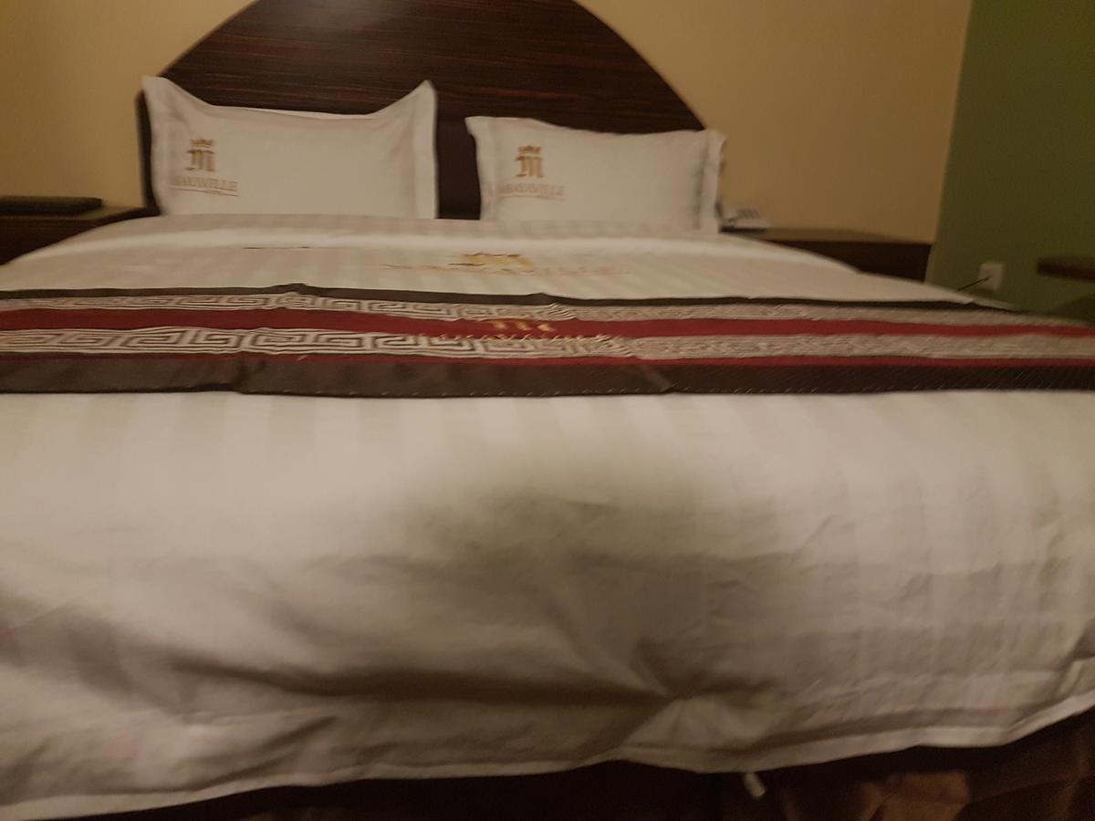 Mbayaville Hotel 두알라 외부 사진